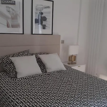 Le Berlier 13 Apartment *